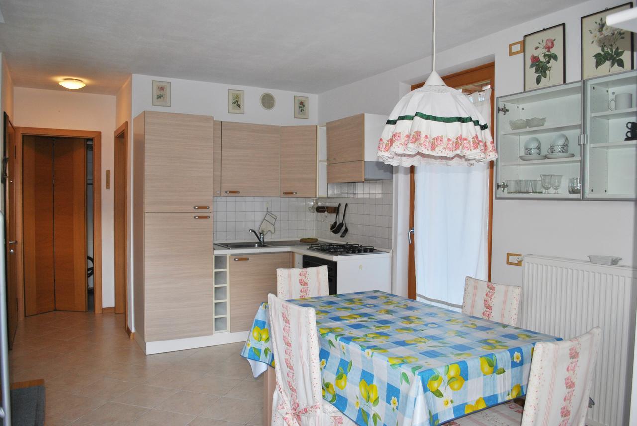 Appartement Villetta Con Giardino E Panorama à Carisolo Extérieur photo
