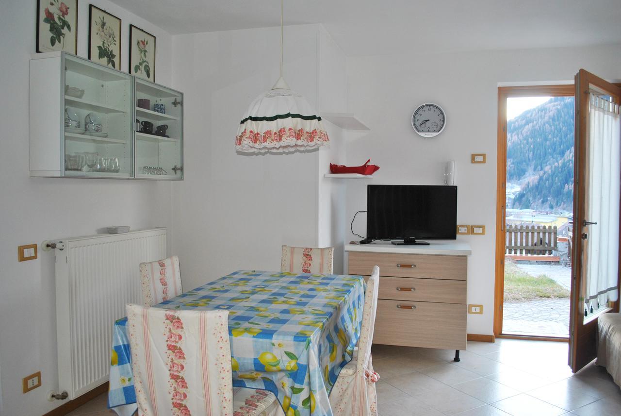 Appartement Villetta Con Giardino E Panorama à Carisolo Extérieur photo