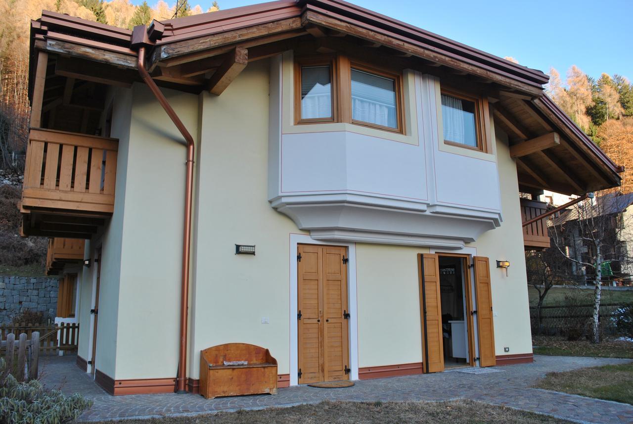 Appartement Villetta Con Giardino E Panorama à Carisolo Extérieur photo